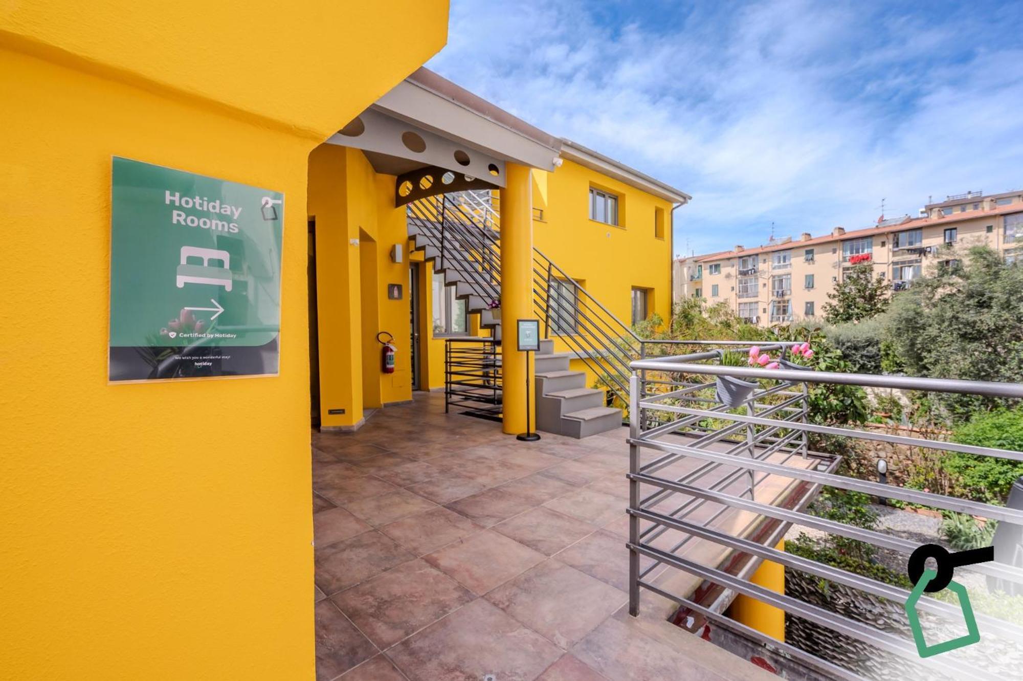 Hotiday Aparthotel Firenze Eksteriør billede