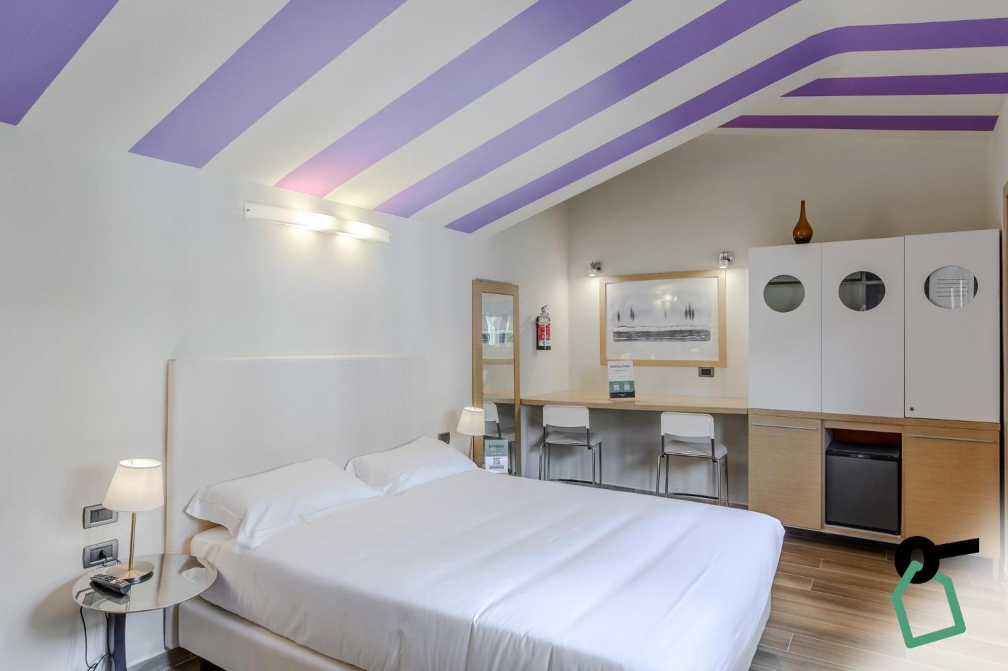 Hotiday Aparthotel Firenze Eksteriør billede